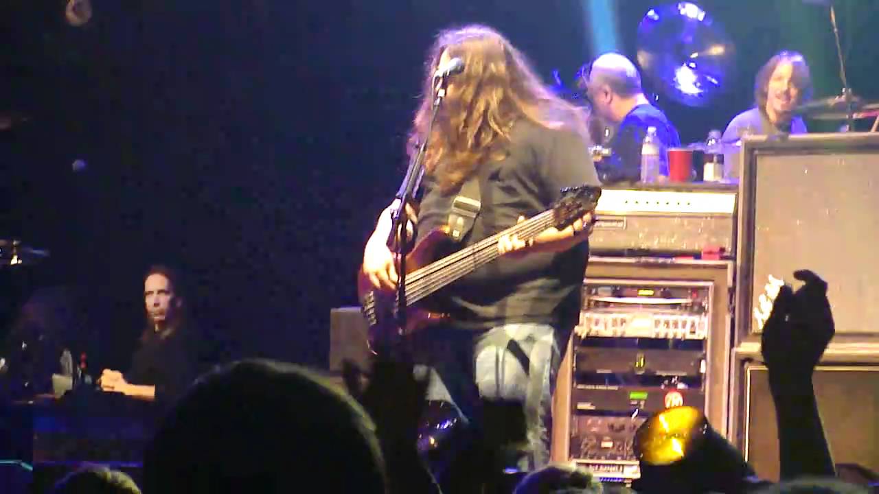 Dave Schools Bass Solo 10/23/10 Las Vegas, NV