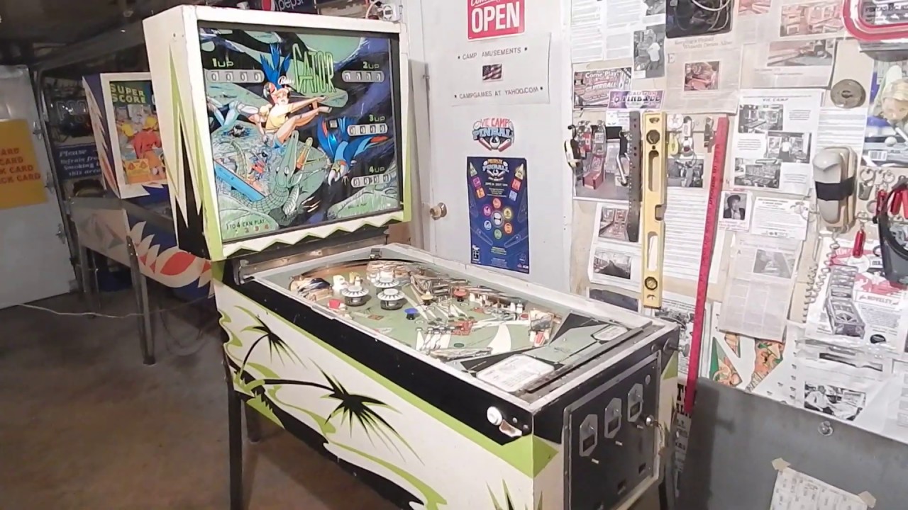 Vic Camp Pinball: 1969 Bally Gator Pinball Machine (3 return gates)