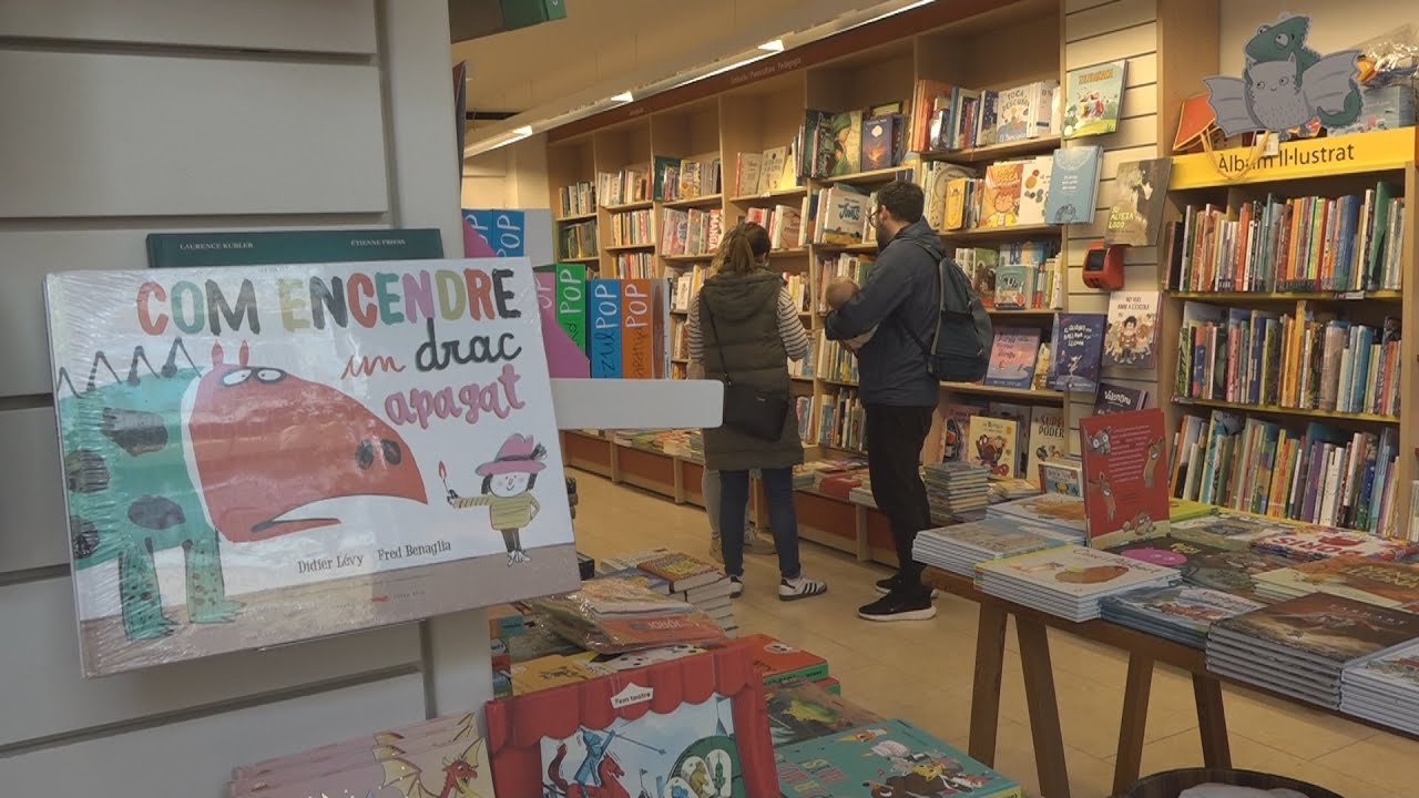 Les llibreries, a punts per Sant Jordi