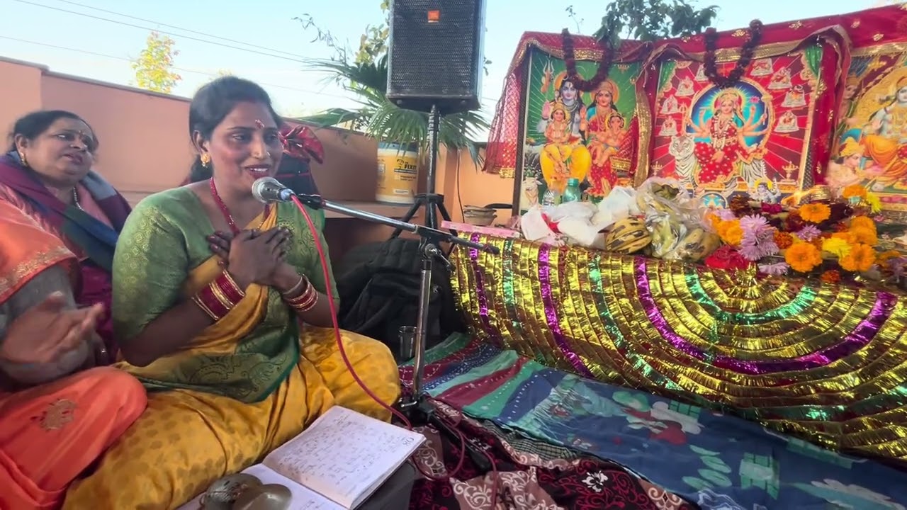 नवरात्रि की शुरुवात करे इस धमाकेदार भजन के साथ माता भी खुश हो जाये 🥰❤️ #navratri #viral #भजन #mata 🙏