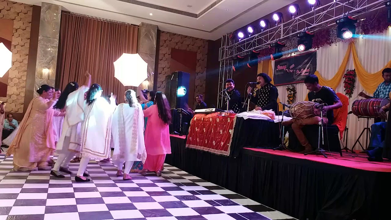 ROOP BASANT KATNI ASAJA KARAJ KARAD GURU PAAD AYO AA