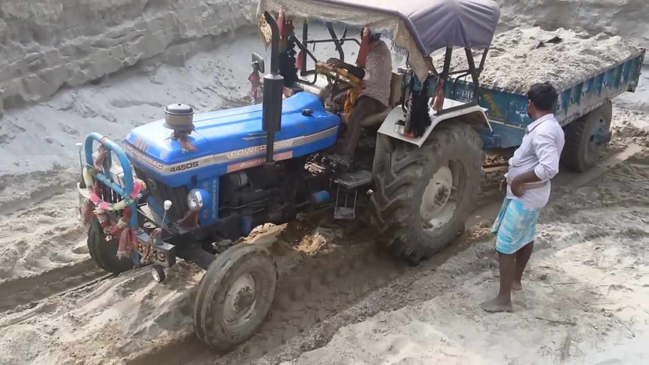Powertrac HP 45 tractor 🚜💪 सुपरहिट वीडियो #youtube #video @mrmukhtar