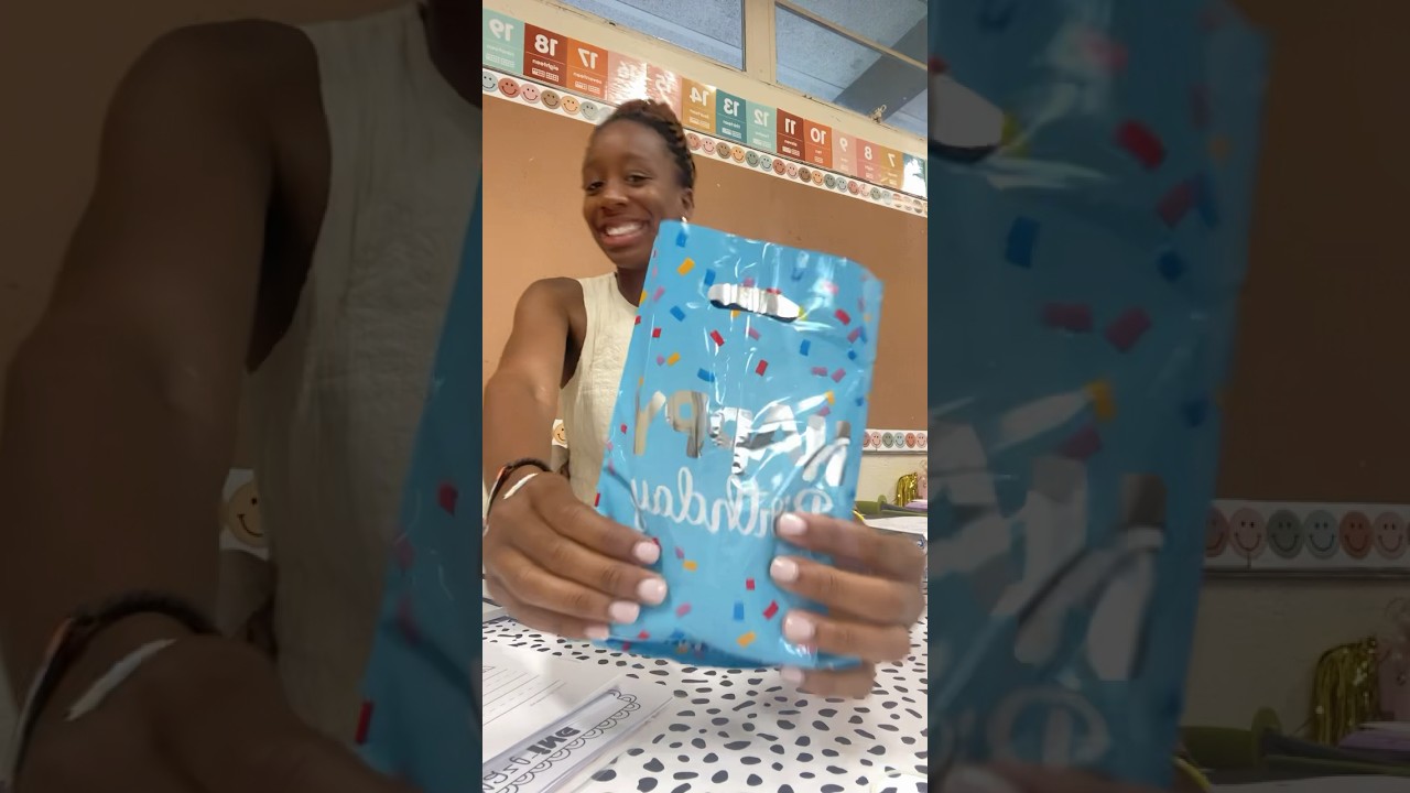 MAKE A STUDENT BIRTHDAY BAG WITH ME #elementaryteacher #teacher #birthday