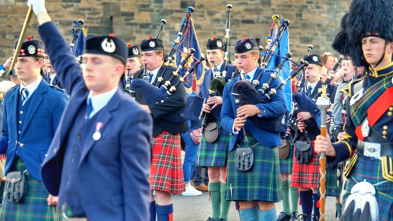 Ceremony of Beating Retreat at Edinburgh Castle 2025 | Performed by the Massed Pipes & Drums of CCF
