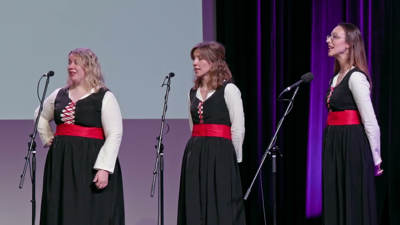 Kolo igra kraj Svetog Roka - Klapa Dišpet