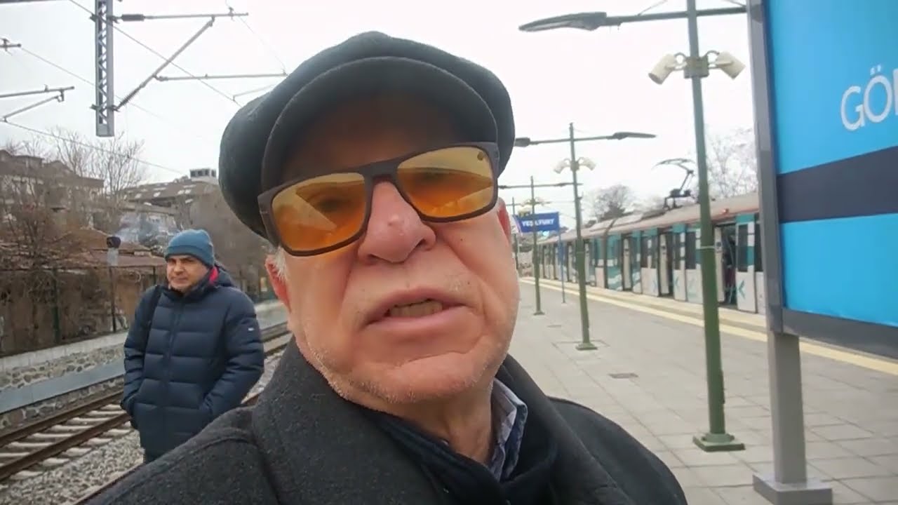 İSTANBUL ***  YEŞİLYURT ' da TREN İSTASYONU  *** 01 Mart 2023  *** Çarşamba