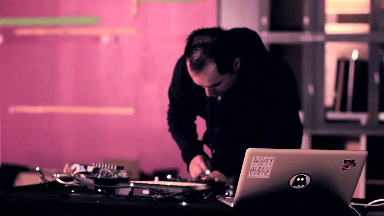 Sun Glitters - Galapagos Session