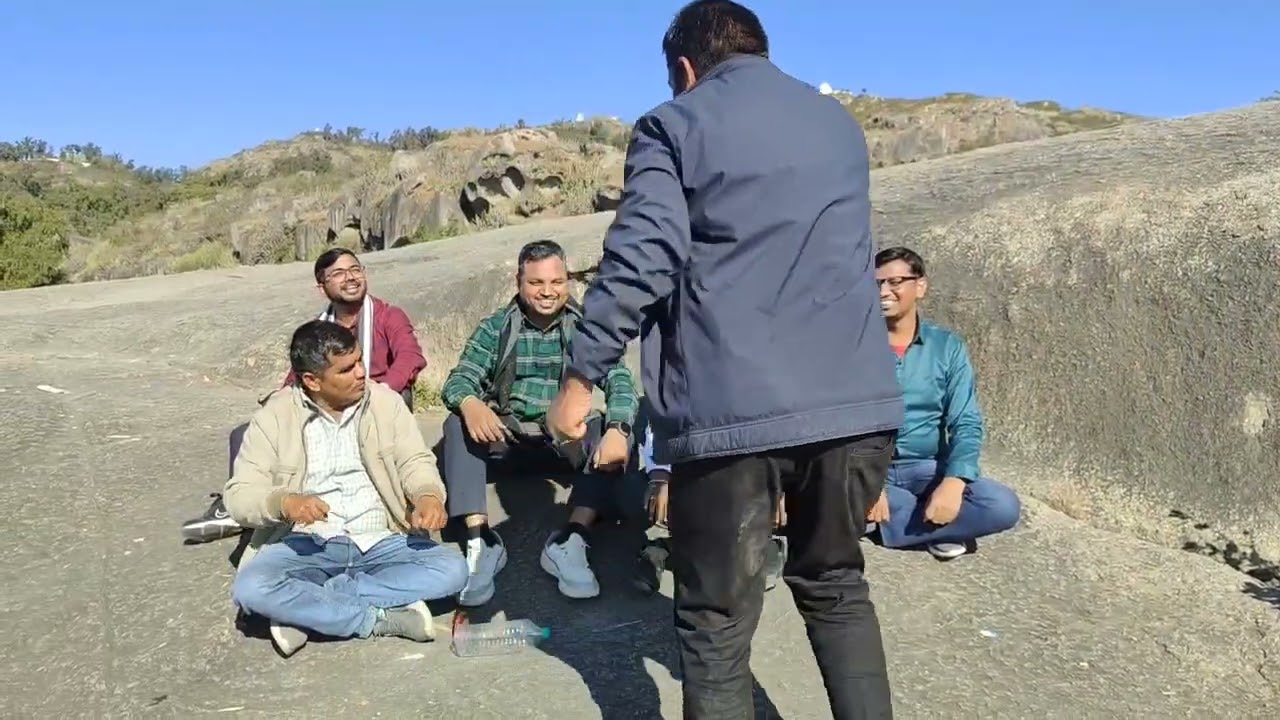 Humare papa teacher and Guru Shikhar Mount Abu enjoy friends 