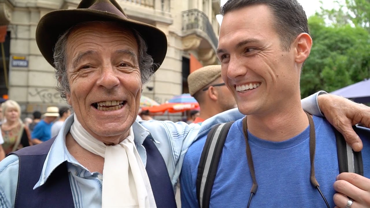Buenos Aires STREET MARKET & Tango!