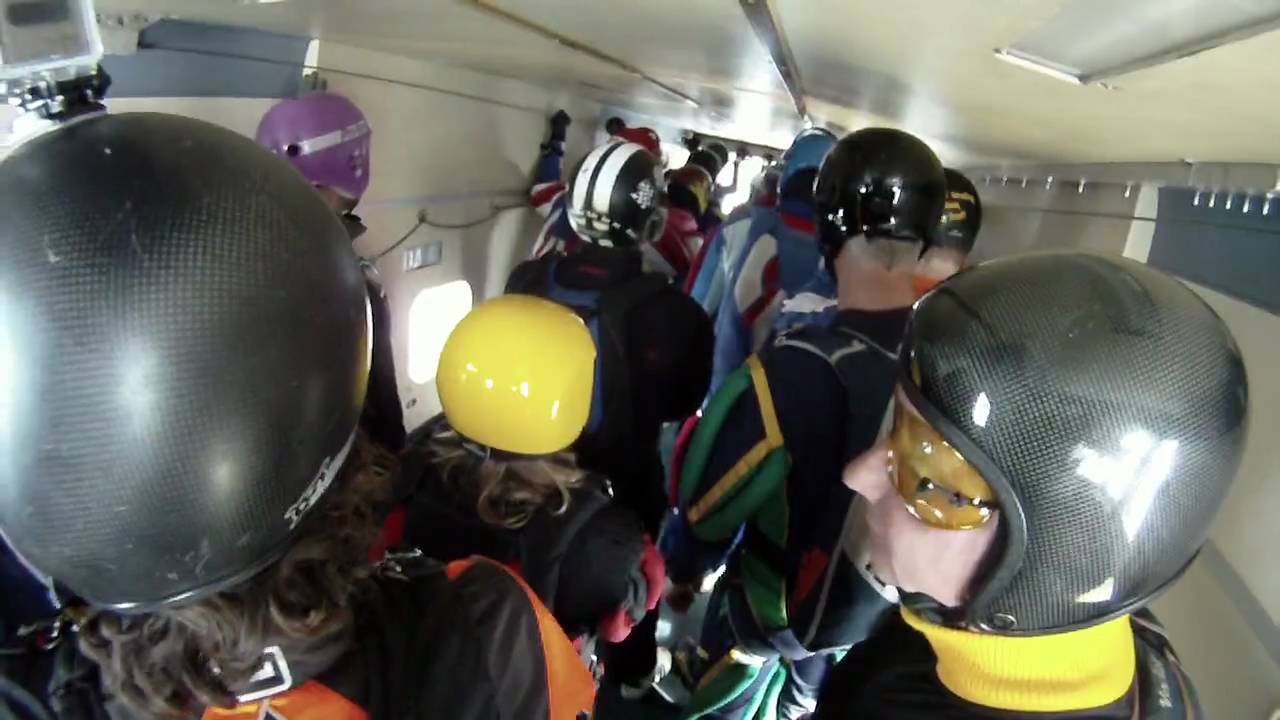 Go Pro HD: Pink Skyvan Skydive, Teuge 29 May 2010