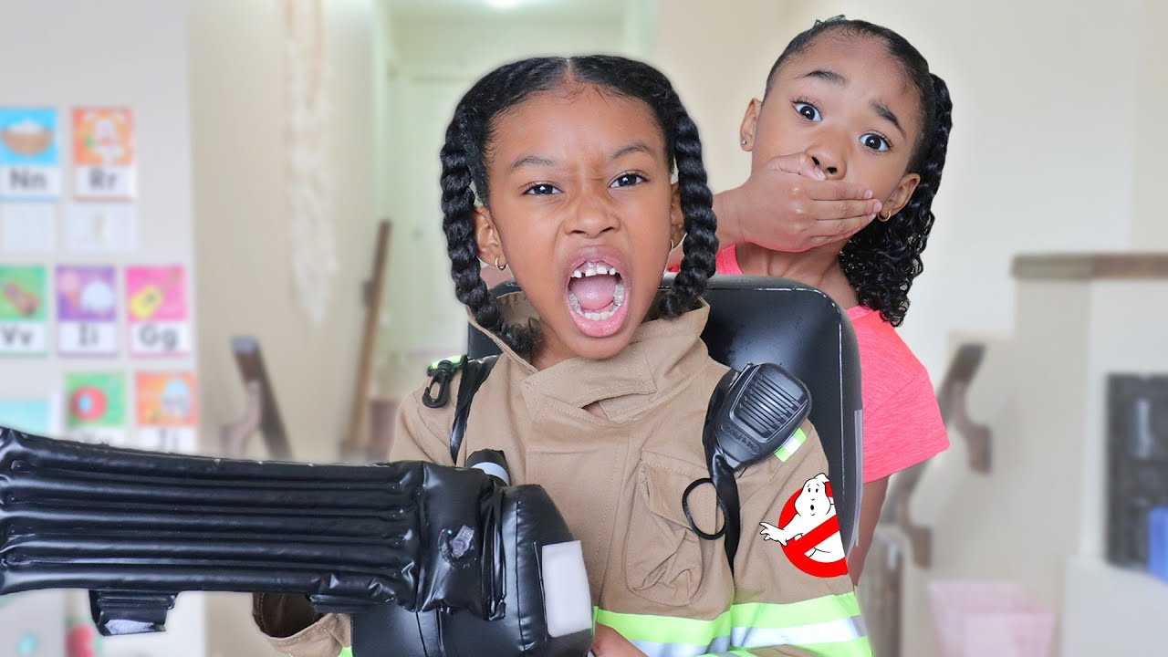 👻 Just Call Sekora The Ghostbuster 😤 | Pretend Play Skit