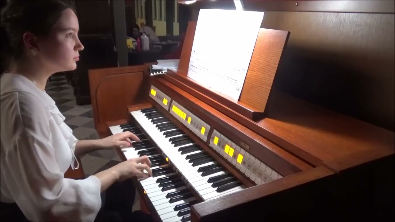 Анна Фисенко - И.С. Бах, Токката и фуга ре минор BWV 565