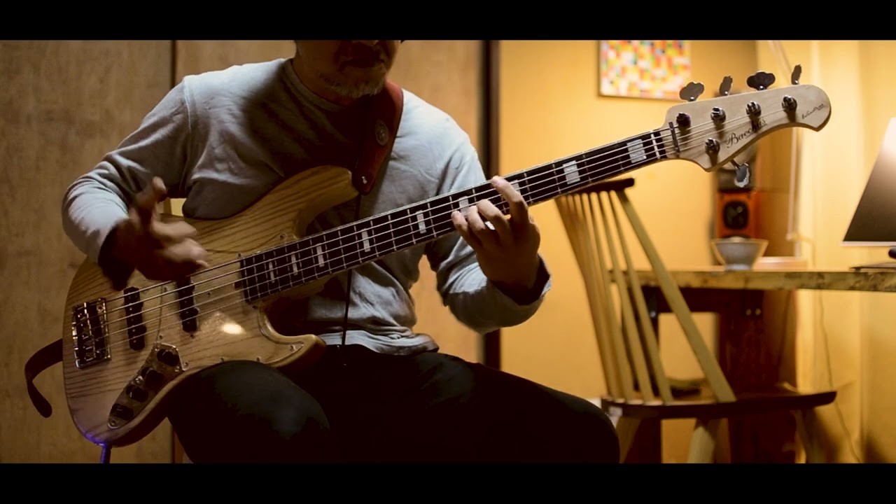 Explorer  / T-Square  | Bass cover
