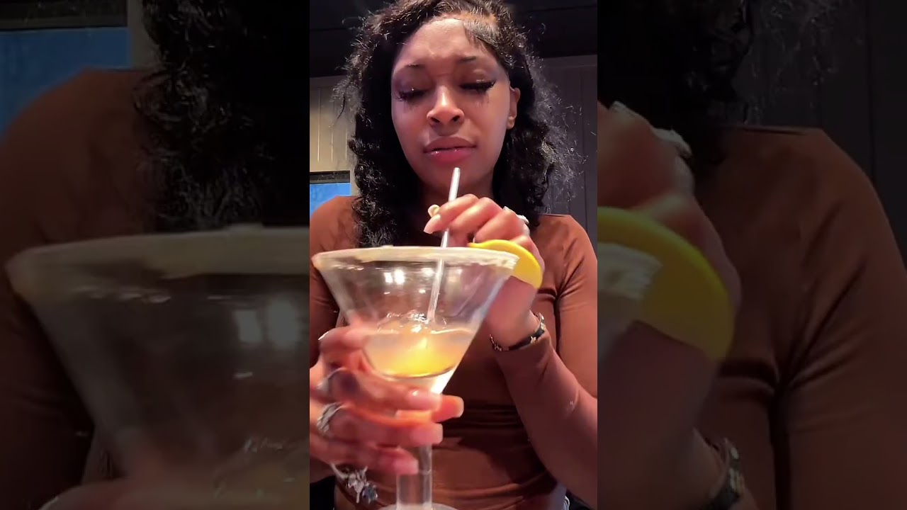 Ekane addresses her fans live…