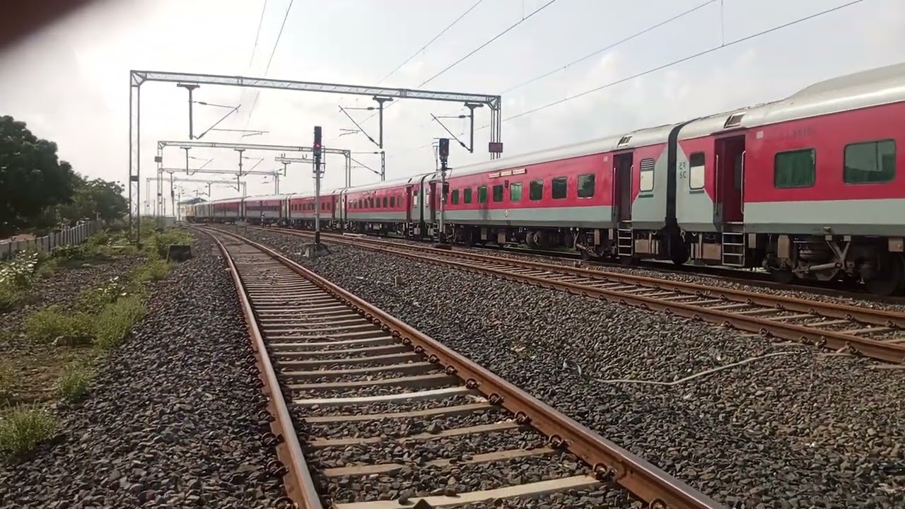 Bhavanager terminus kakinada port express 12756 11 hours late bhavanager para slowly skipping 