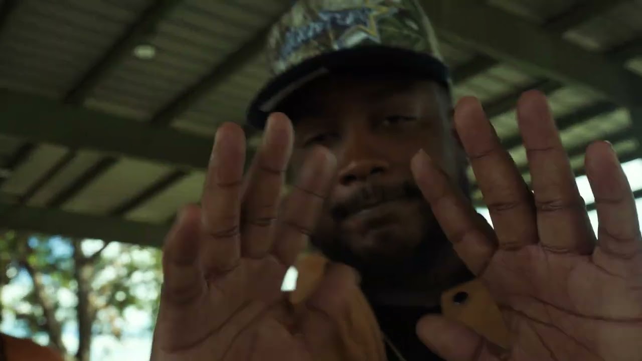 Dj Mannie Faces & Dj WillyBangz - Danger (feat. Foreign Dre)