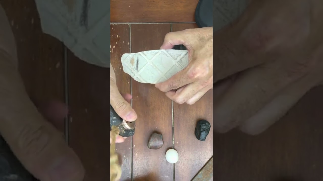 الفرق بين #النيزك_الهيماتيت_المغناتيت