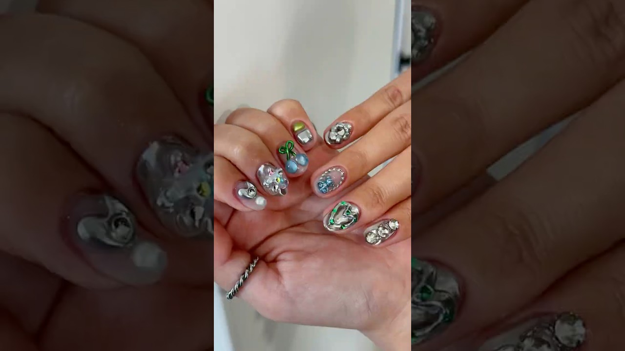 Come with me to get my nails done in Korea! 🇰🇷