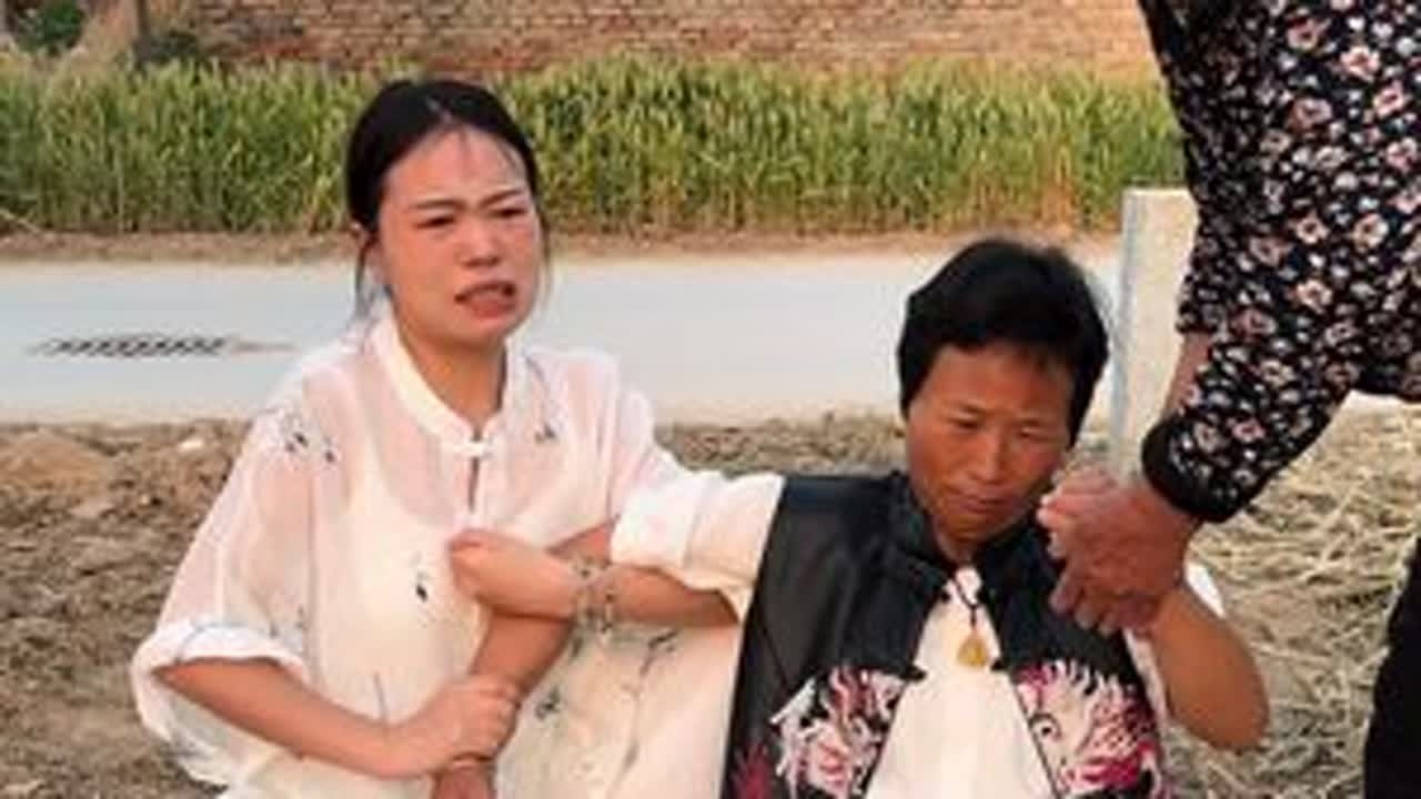 跟二妮是双胞胎的三妹妹 至今渺无音讯 成了娘家妈一块心病 #离婚后的新生活 #这是我的真实生活