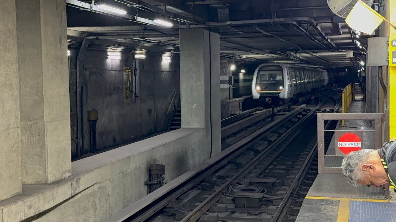 Metro de Caracas 🔴Línea 1 CAF Serie 6 en La Estación Chacaíto #metrodecaracas #fypシ゚viral 