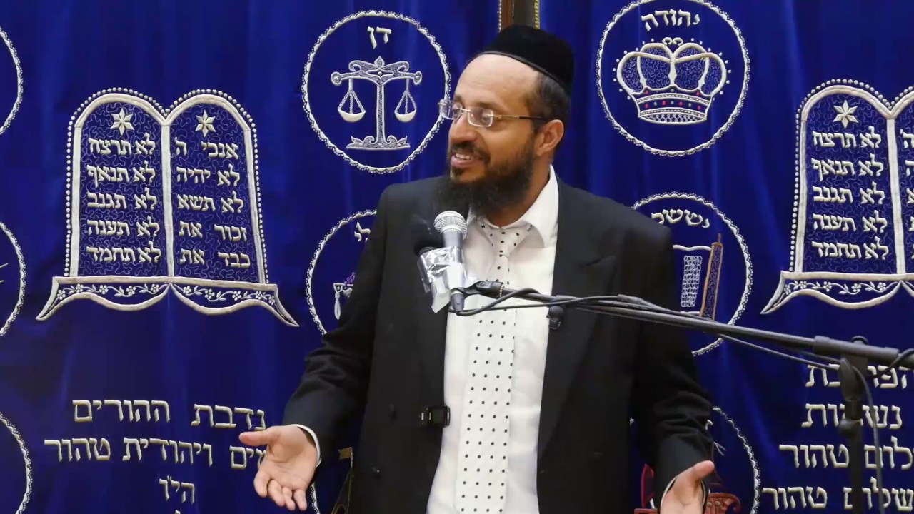 חוגגים עצמאות... בסין - הרב חיים זאיד HD