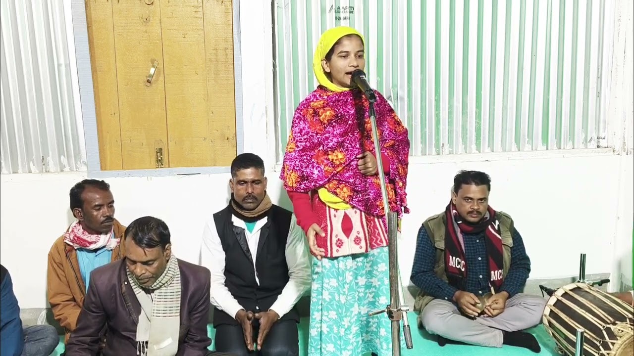 মানুষ গেনের আঁখি খুল্লে পাবি মারেফতের তালা(আকলিমা সরকার)