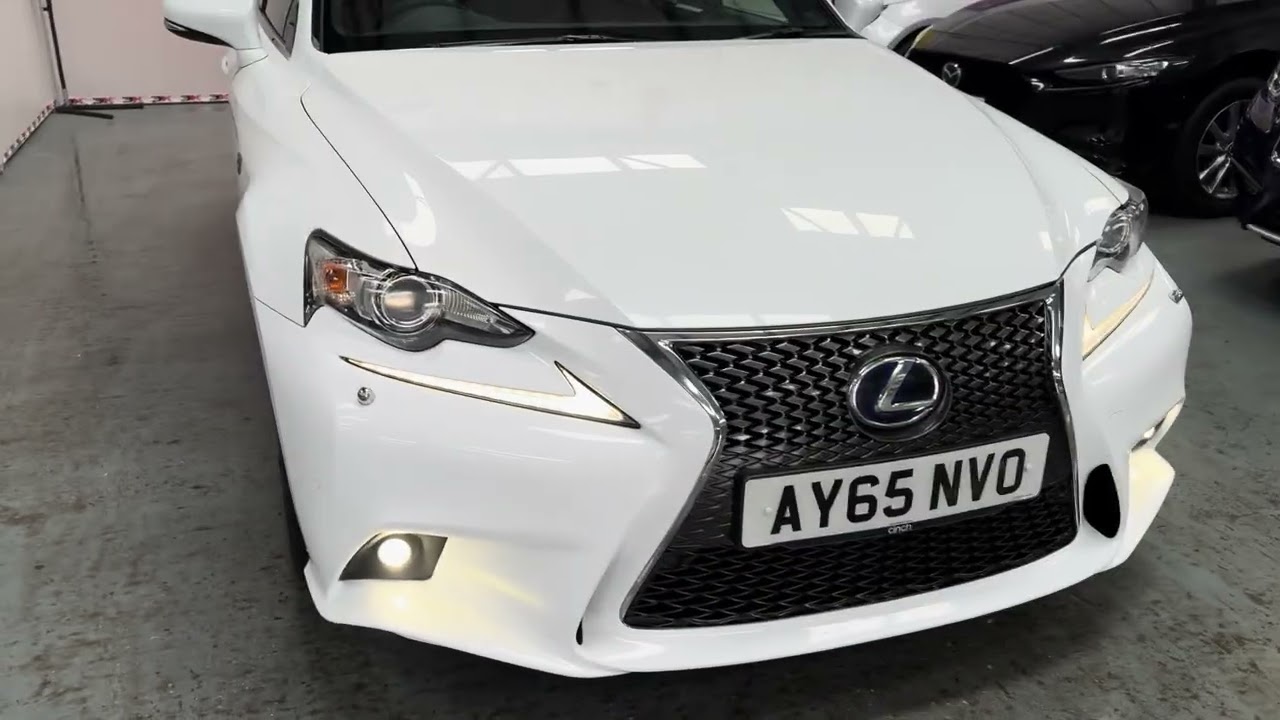 LEXUS IS 2015