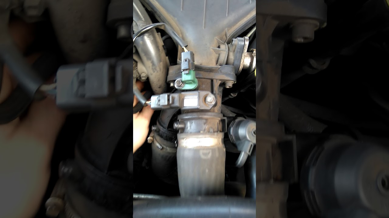 Peugeot 407 2.0 HDI dławienie silnika naprawa  2/2