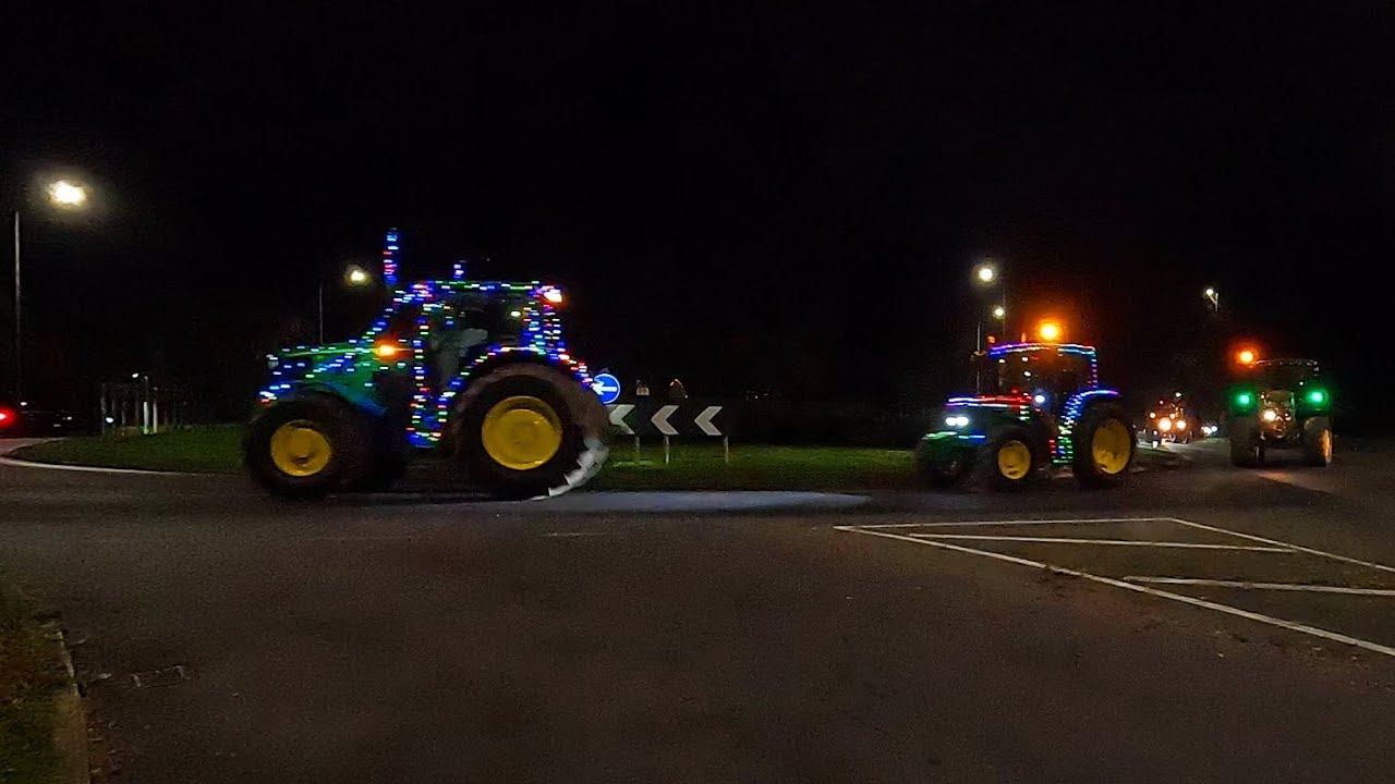 Royal Oak, Worleston, Annual Christmas Tractor Run 2025