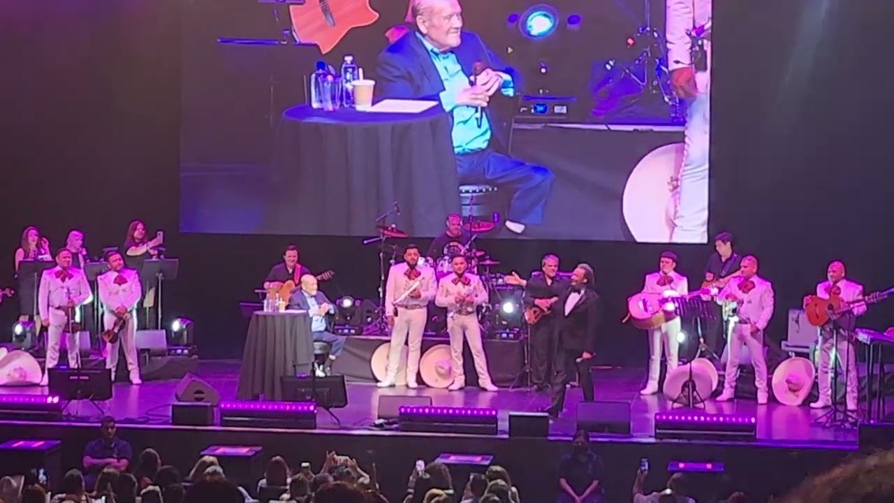 DISFRUTANDO A LEO DAN GRAND PRAIRIE TEXAS 23 AGOSTO 24