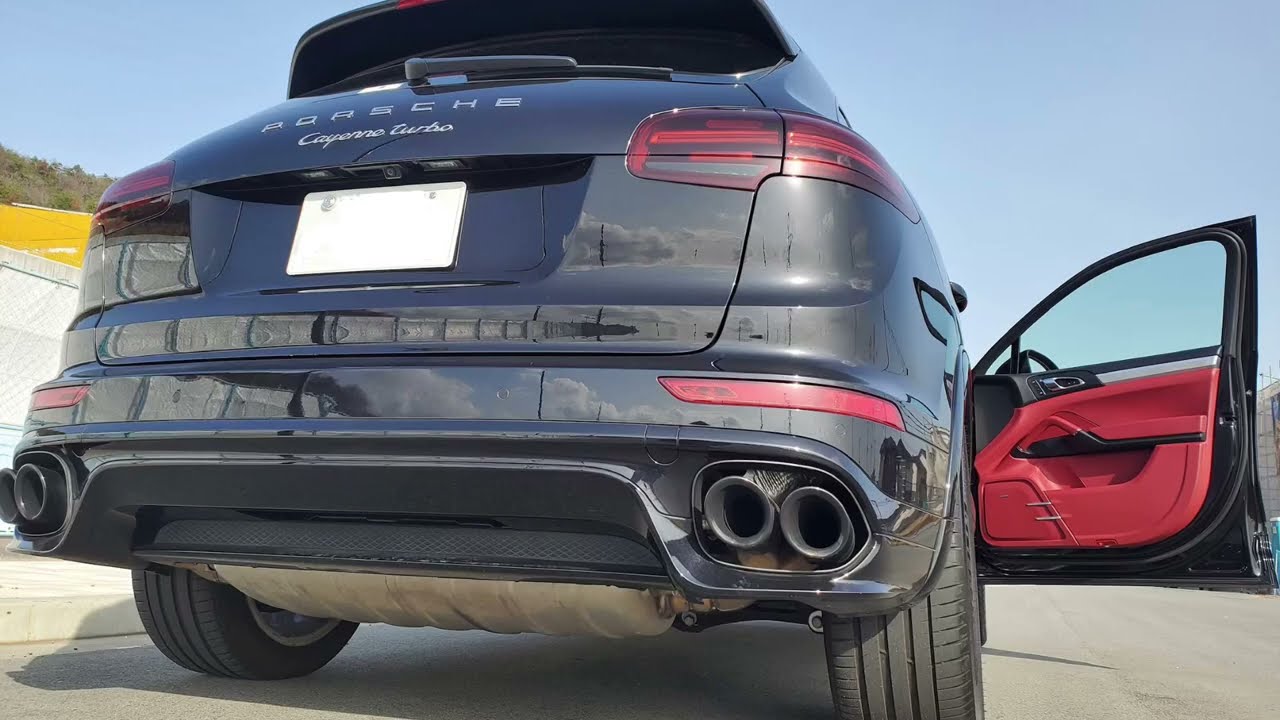2016 Porsche Cayenne turbo 958.2 ,Cold Start, Start up, Exhaust Sound, ポルシェ カイエンターボ排気音
