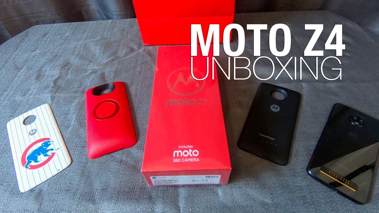 MOTO Z4 Unboxing and First Look!