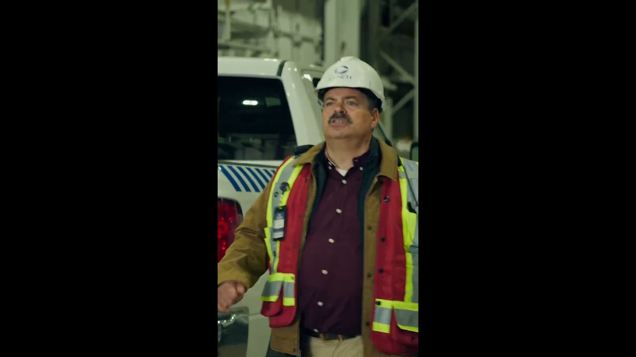 Crave Original | The Trades S2 Clip: Meeting the New General Foreman