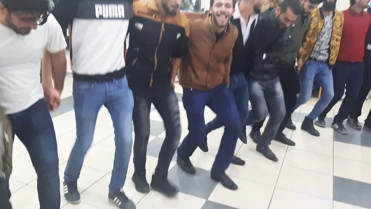 حفلات الفنان ياسر الشيخ شباب زورمغار جرابلس بلئجمع منورين من افراح شباب زورمغار مع الفنان ياسر الشيخ