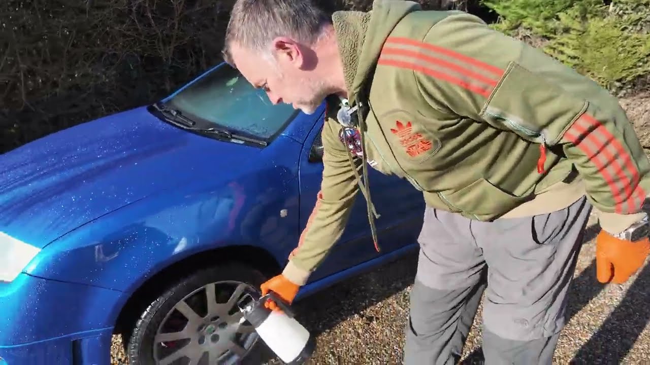 Carbon Collective pressure washer tips and Fabia Vrs speedy maintenance wash