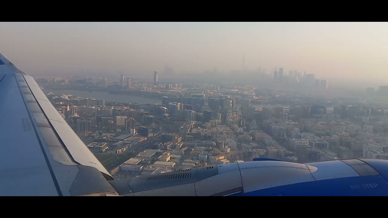 Dubai view through the sky || dubai view through the airplane 