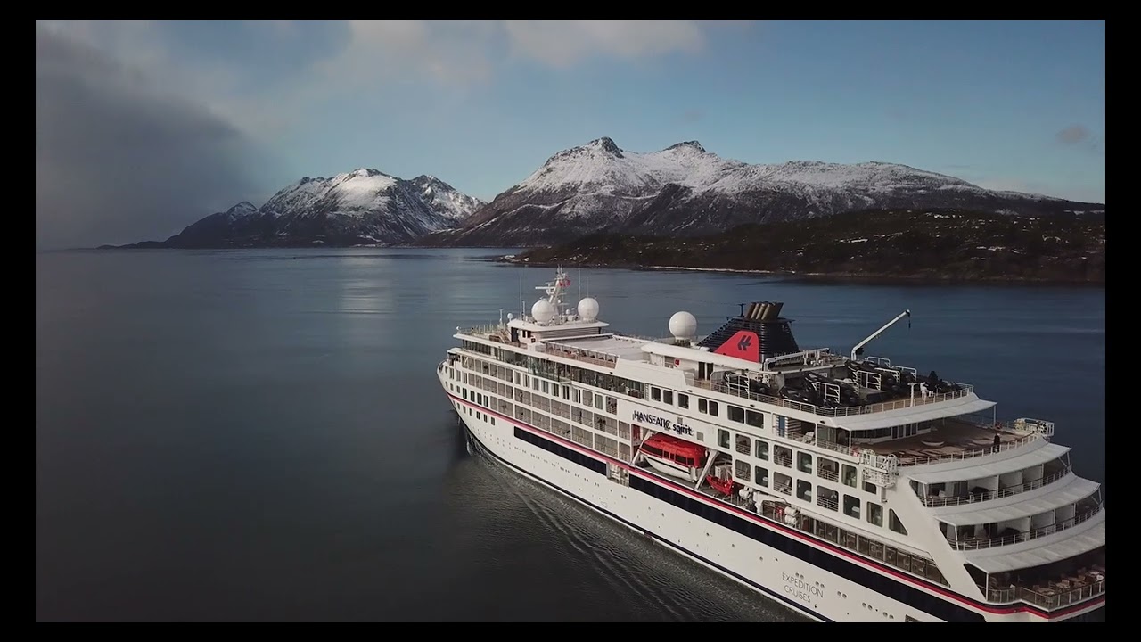 Turistb&aring;t Mars 2022
