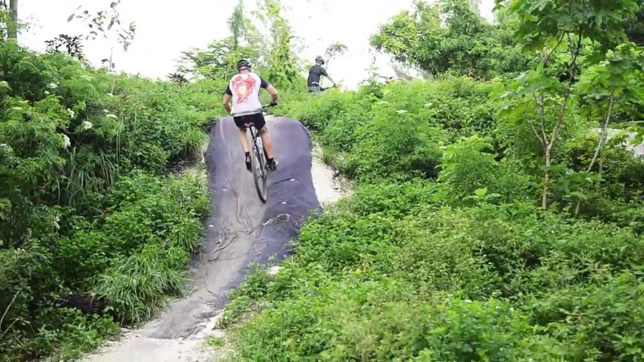 MTB Amelia Earheart Park
