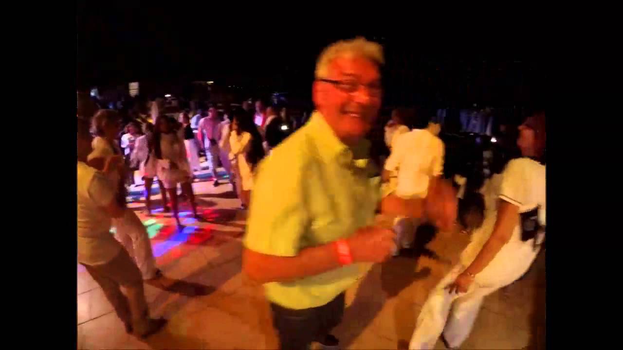 white else lookea royal baobab