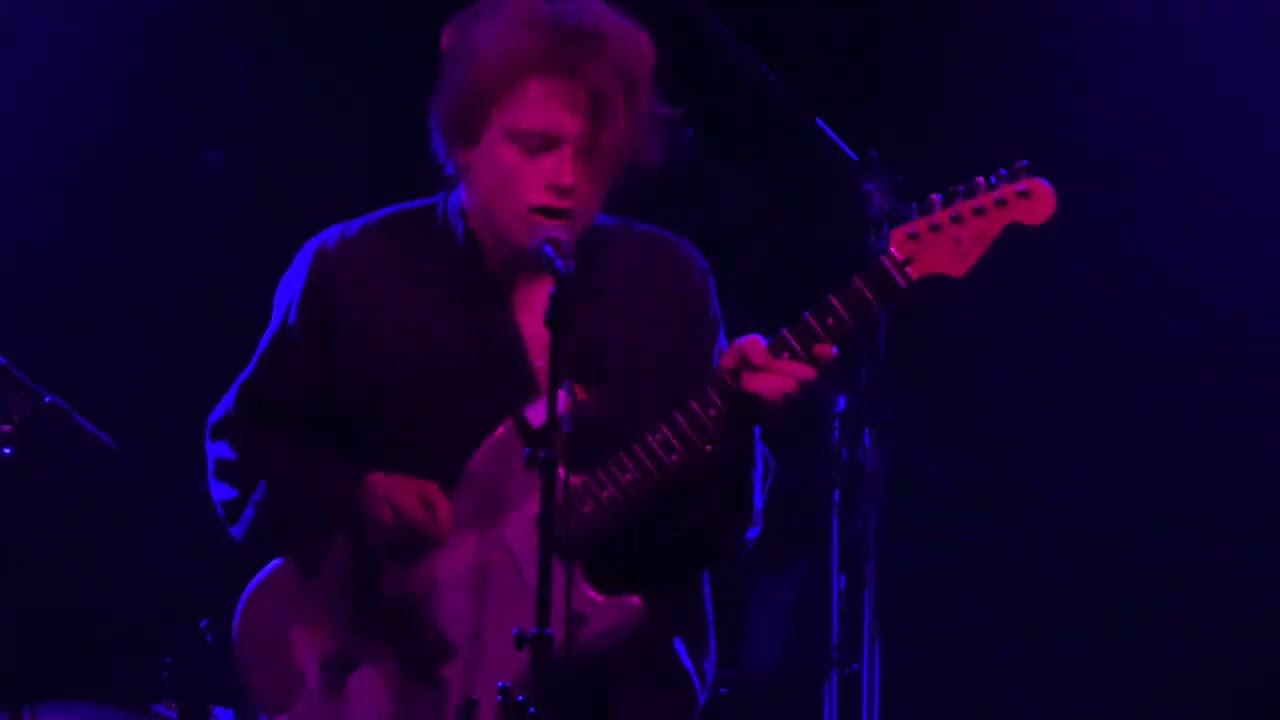 Meltheads - Na&iuml;ef (live) @ Paris, Elys&eacute;e Montmartre 2023