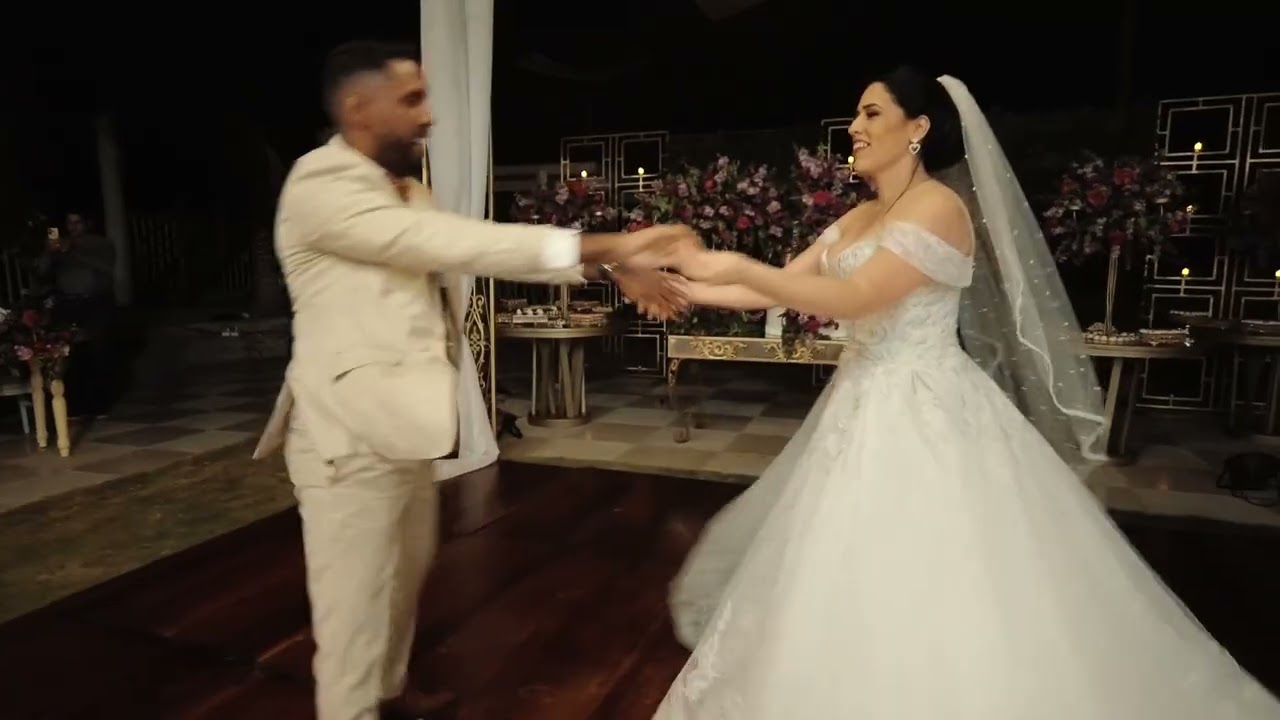 El vals que marcó el inicio de su historia eterna 💍✨