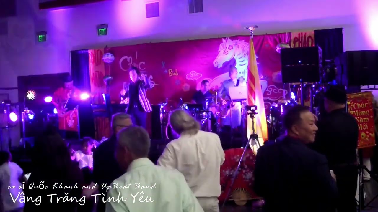 Vầng Trăng Tình Yêu (Ca Sĩ Quốc Khanh) and UpBeat Band, Sound Henry Nguyen