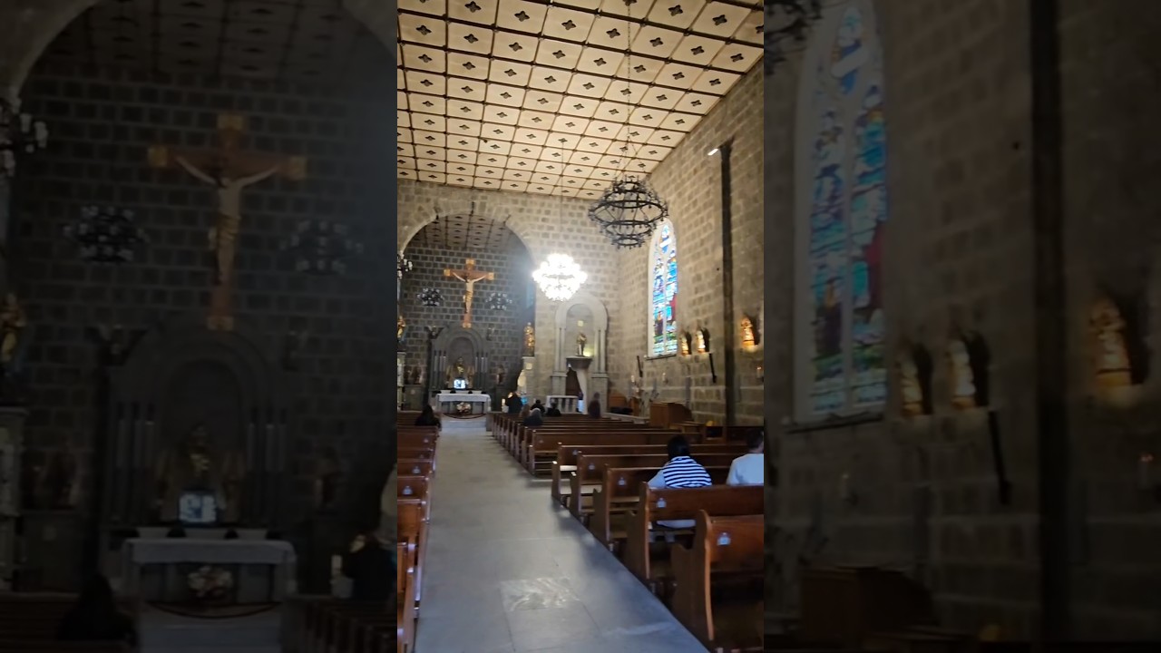Igreja de Gramado por dentro + Centro com dia de chuva e frio.