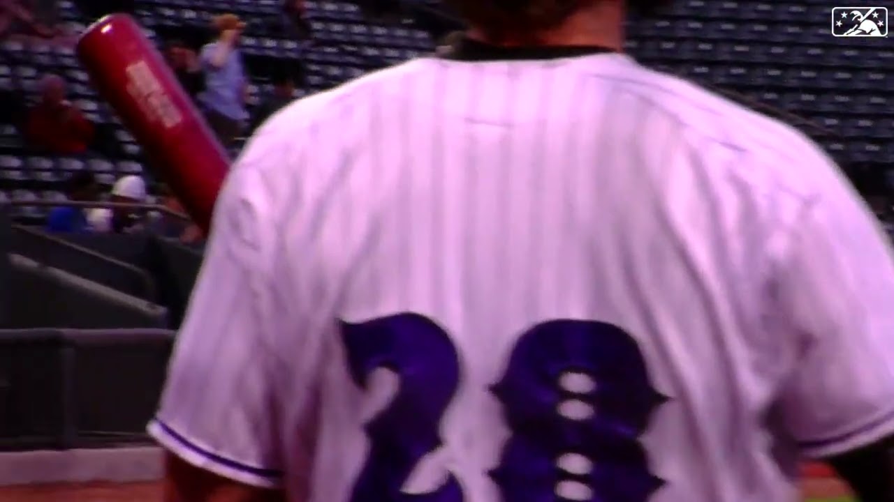 Loidel Chapelli HAMMERS a Two-Run Home Run! | Chicago White Sox Prospect | 4/11/2023
