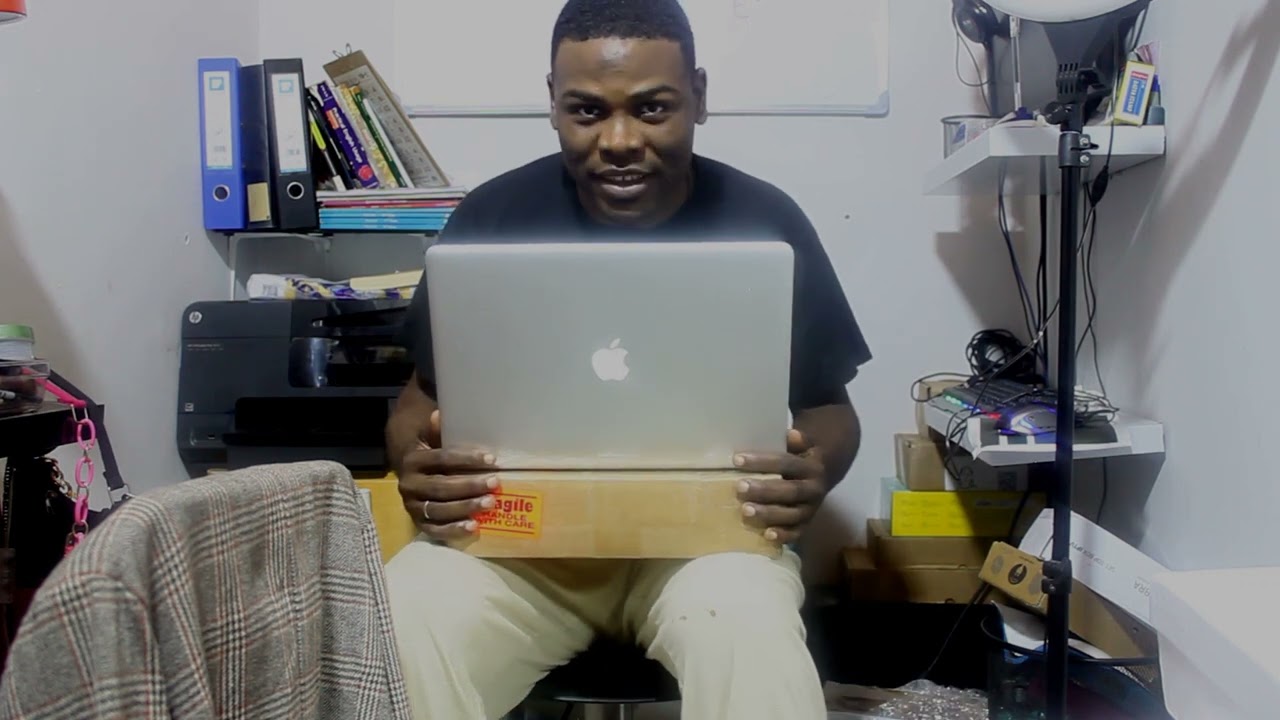 UNBOXING✅ Minha experiência de importação de 2 Macbook Pro dos EUA para Angola através da MYUS e DHL