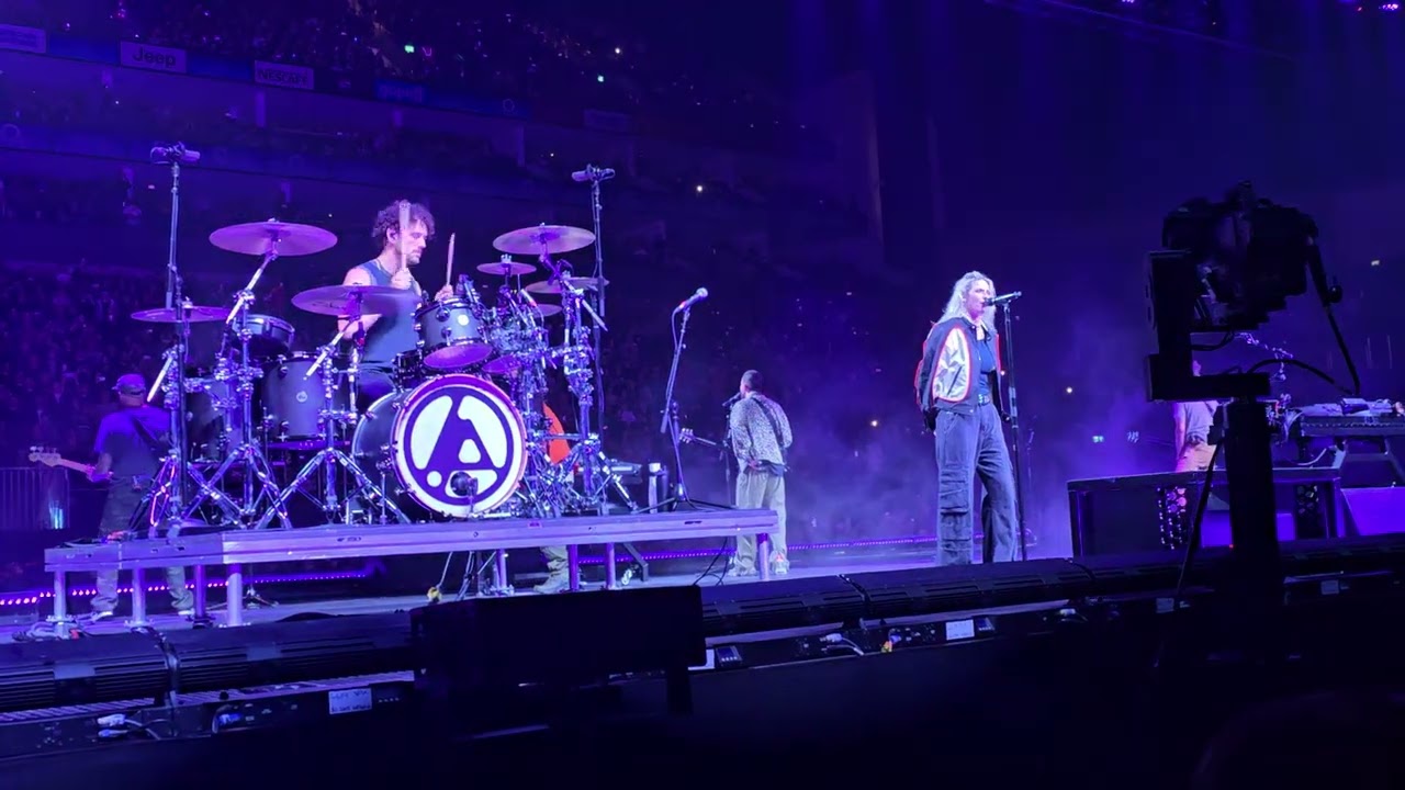 Linkin Park Live in London (From Zero Tour) - 24/9/24 - The Emptyness Machine Live
