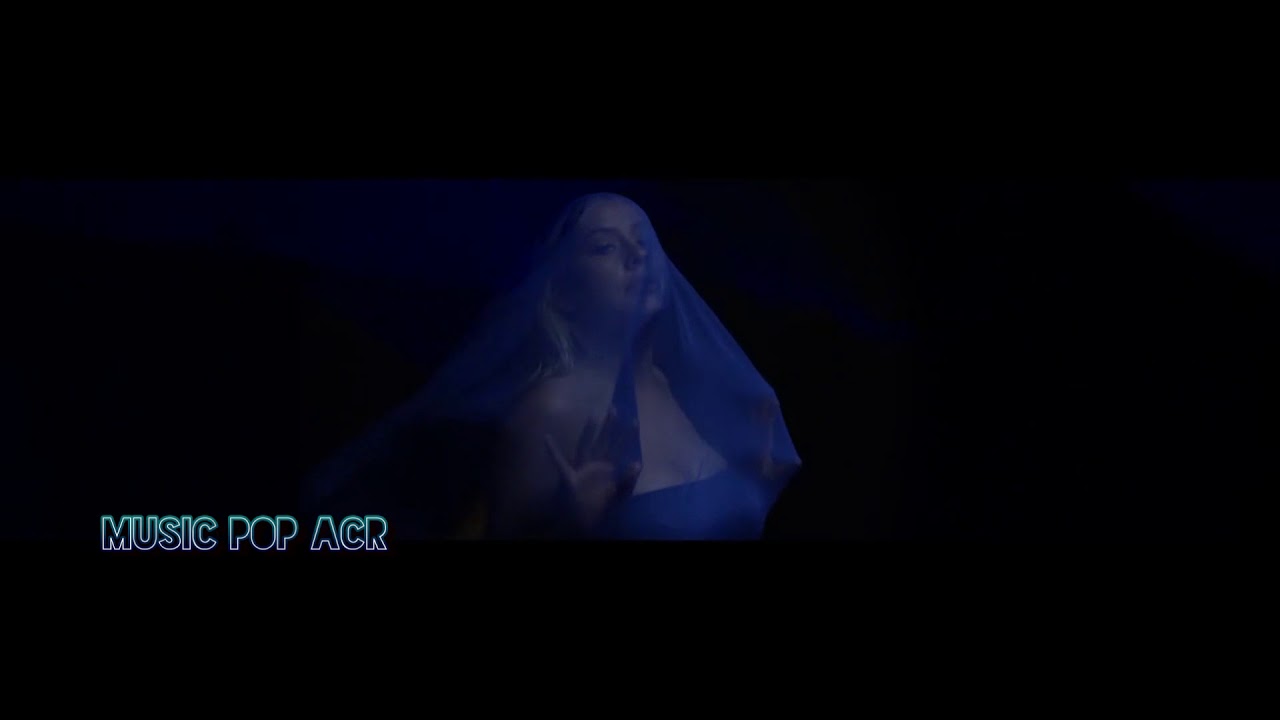 Christina Aguilera Visuals of MARIA & BEAUTIFUL from THE XPERIENCE (Backdrop - Interlude)