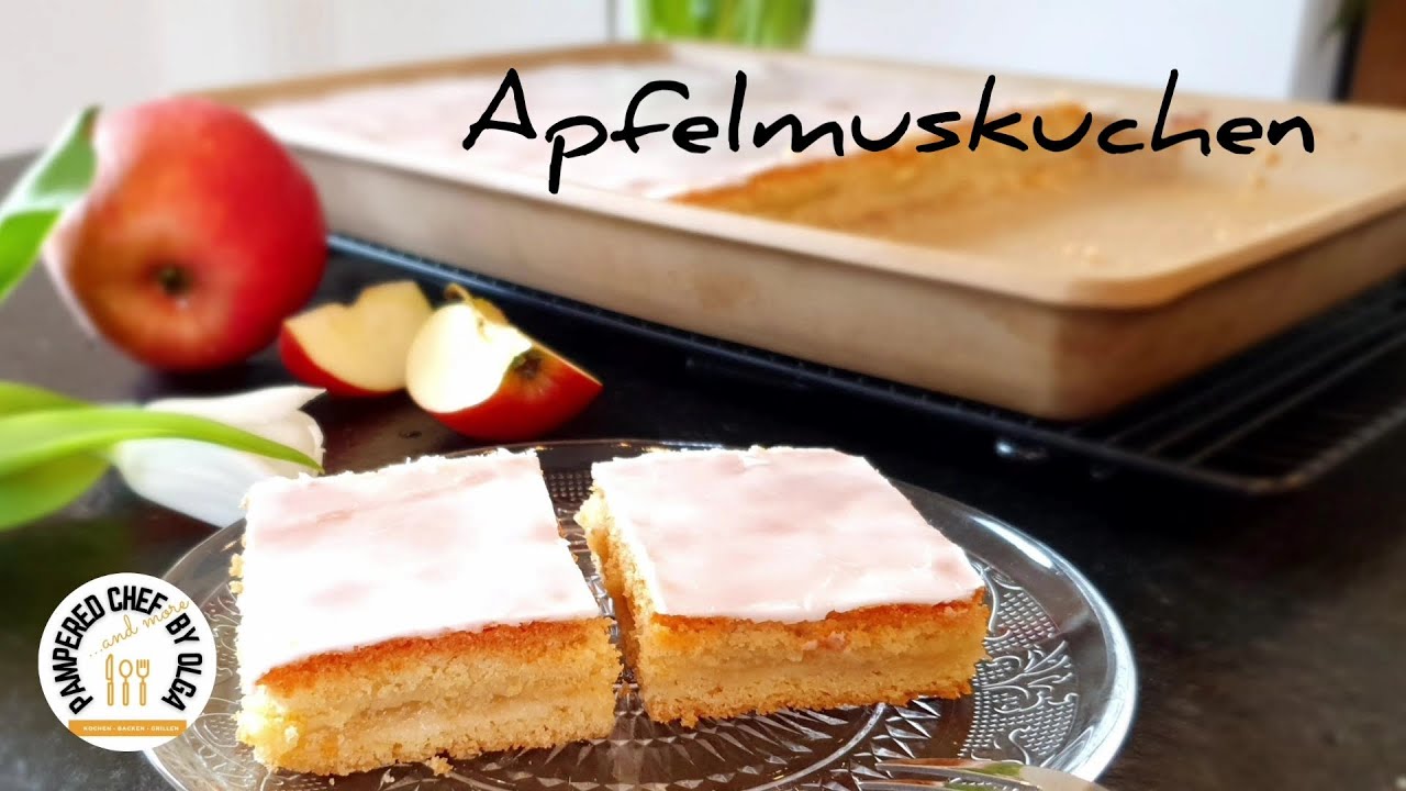 Leckerer Apfelmuskuchen auf dem Großen Ofenzauberer plus (James) von Pampered Chef 2022