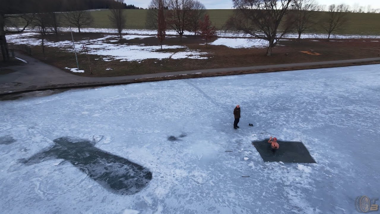 Vereistes Naturbad Grünhain im Winter – Eis, Stille & Eisbader