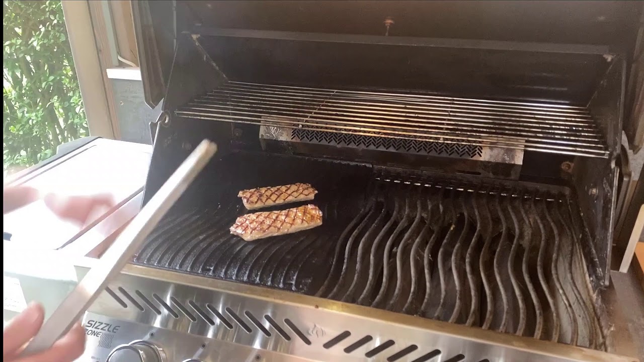 BBQ aus Lichtendorf ( Lammlachse vom Grill ) enthält Werbung